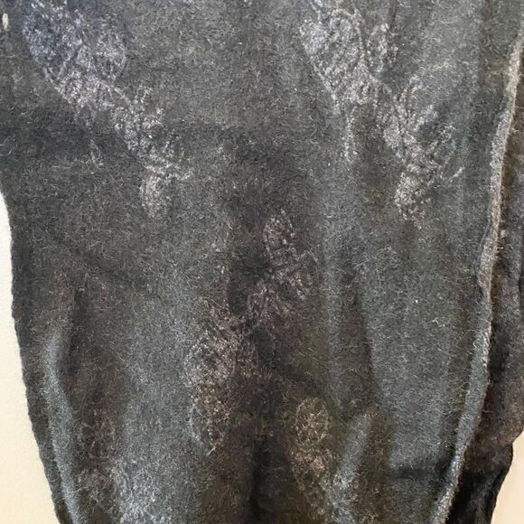 COACH Horse and Carriage Oversize Muffler Scarf - Picture 5 of 6